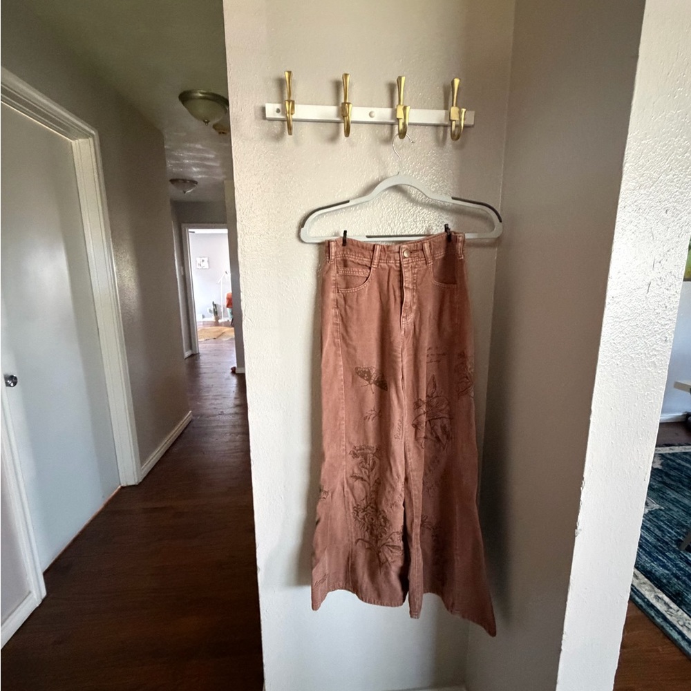 Women's Wide-Leg Embroidered Linen Pants - Rust